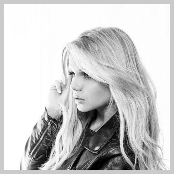 Alli Simpson